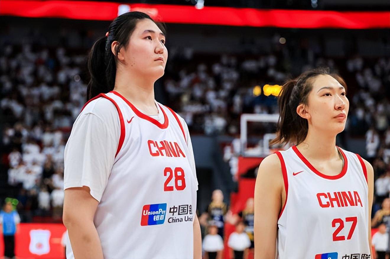 关于女篮篮板大幅领先很正常，罚球25中12有点说不的信息